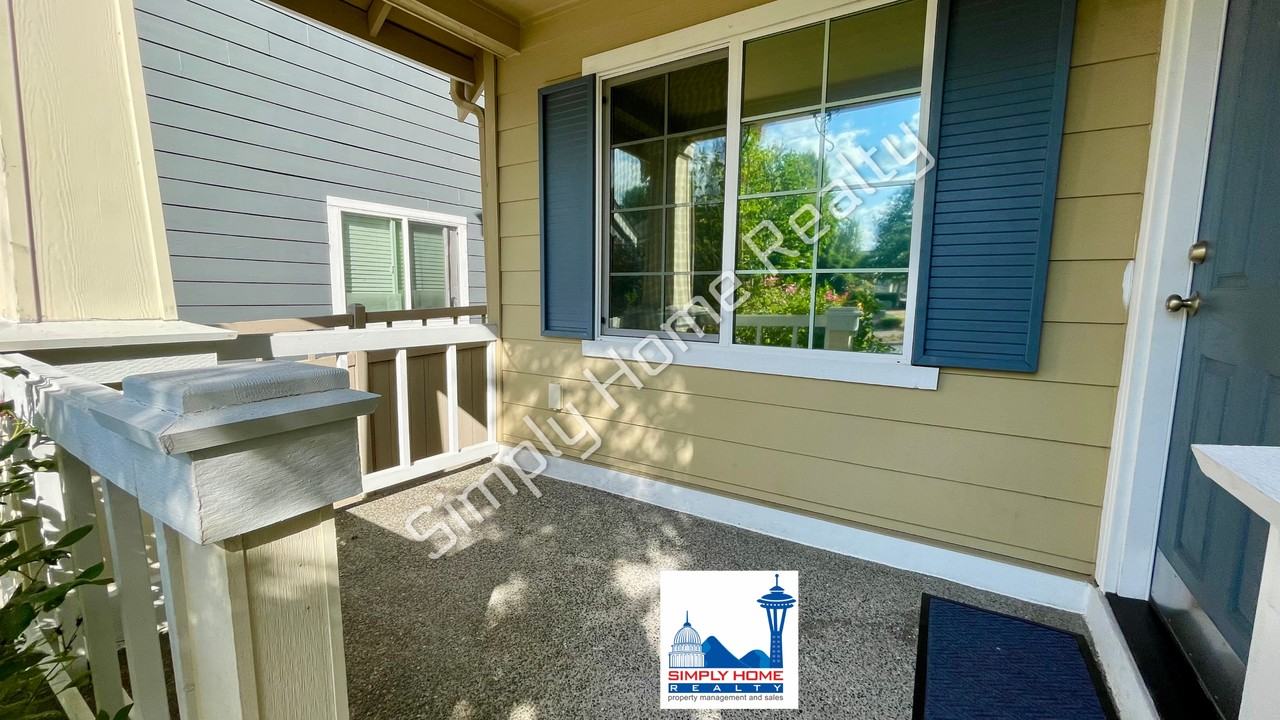 6636 Oklahoma St Se - Photo 3 of 32