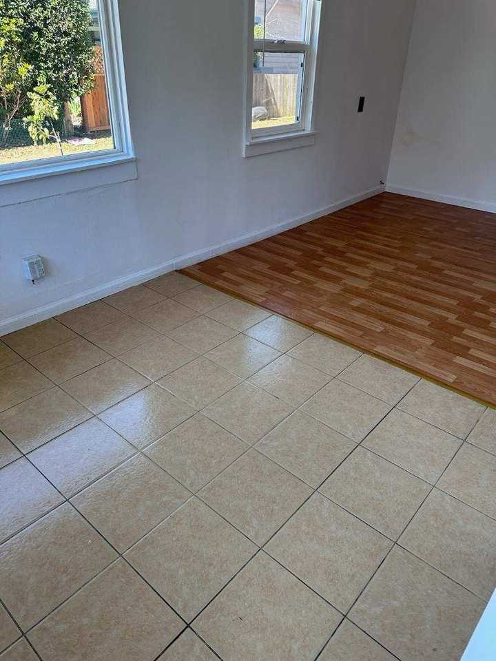 236 Sunnyside Dr - Photo 3 of 8