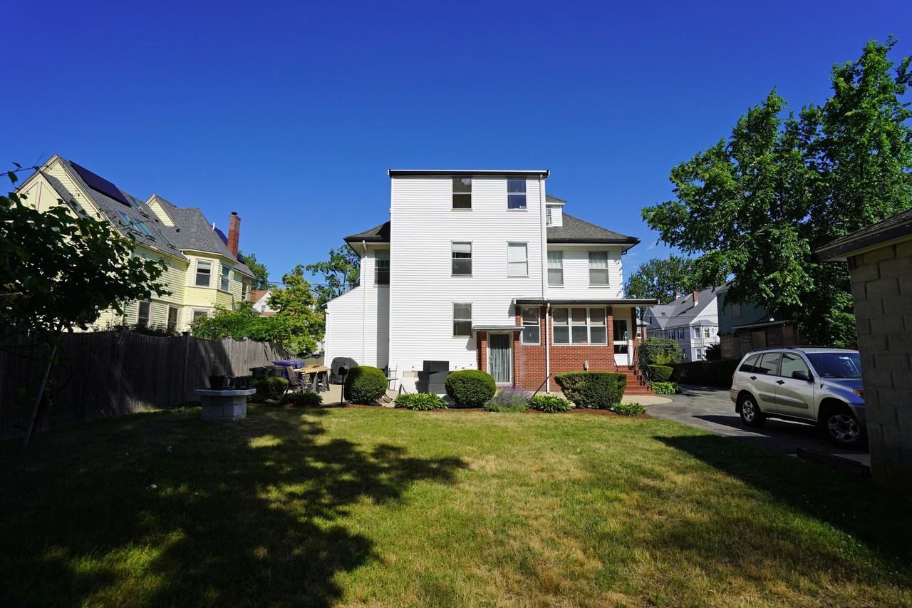 12 Parsons St - Photo 2 of 25