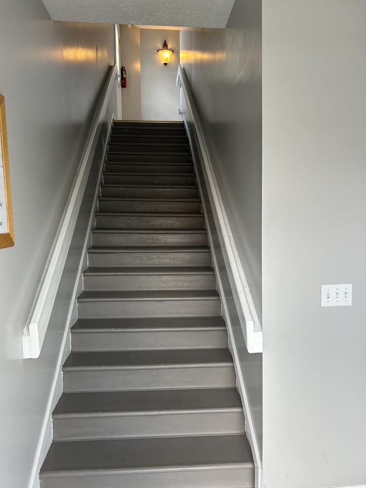 702 Oakvale Rd #202 - Photo 3 of 24