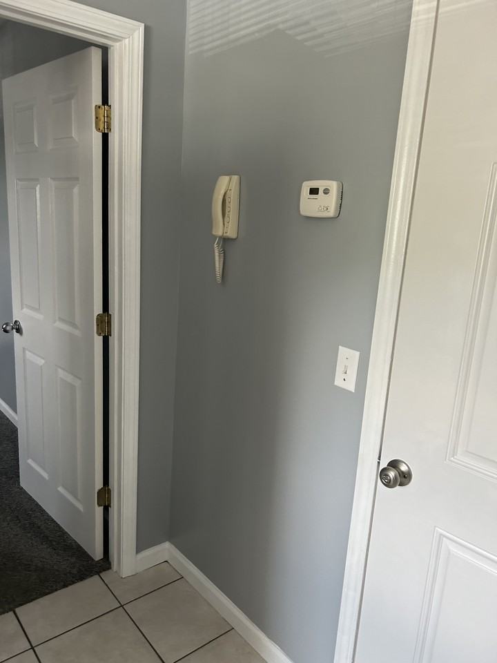 702 Oakvale Rd #202 - Photo 6 of 24