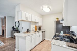 featured image of 7820 Woodchase