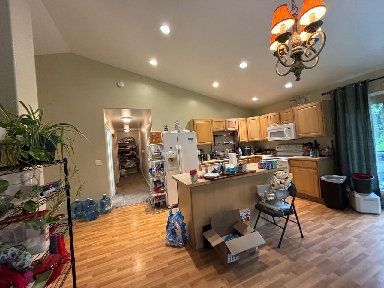 1445 Itta Dr - Photo 3 of 12