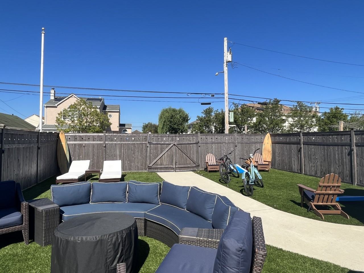 51 Inwood Avenue - Photo 3 of 27