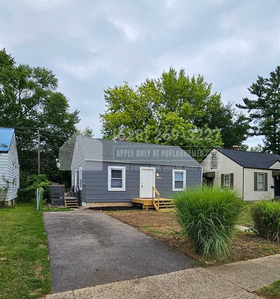 2280 Howey Rd - Photo 2 of 25