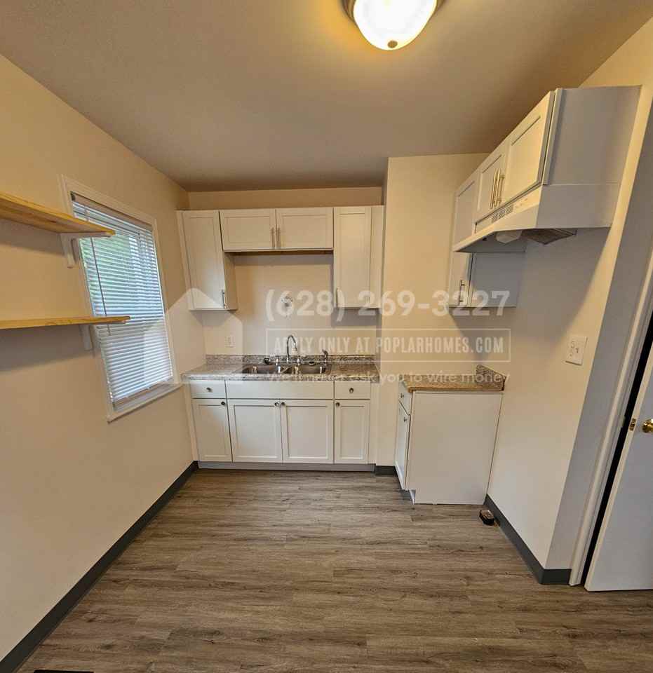 2280 Howey Rd - Photo 3 of 25