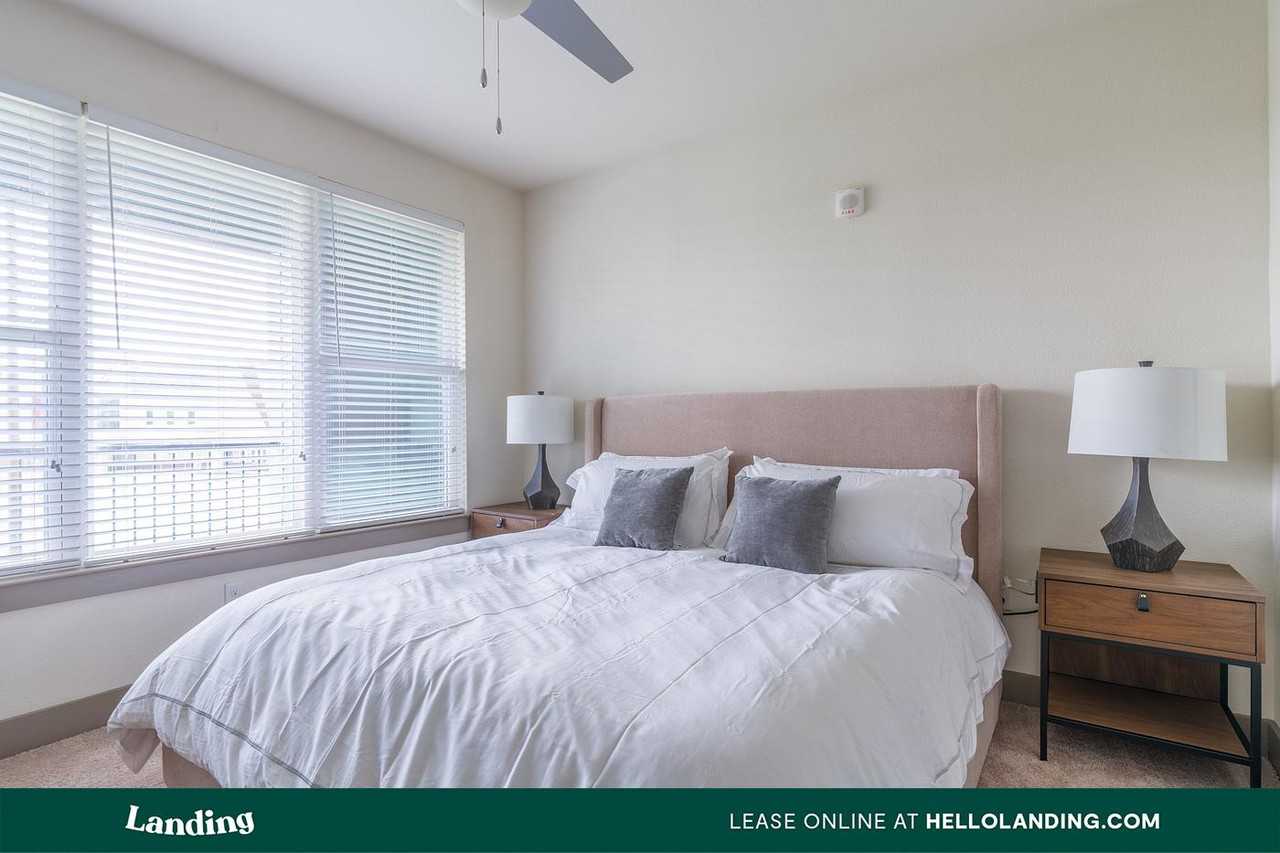 300 Enclave Drive - Photo 7 of 50