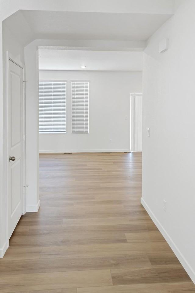 4261 Fellows Dr - Photo 2 of 10