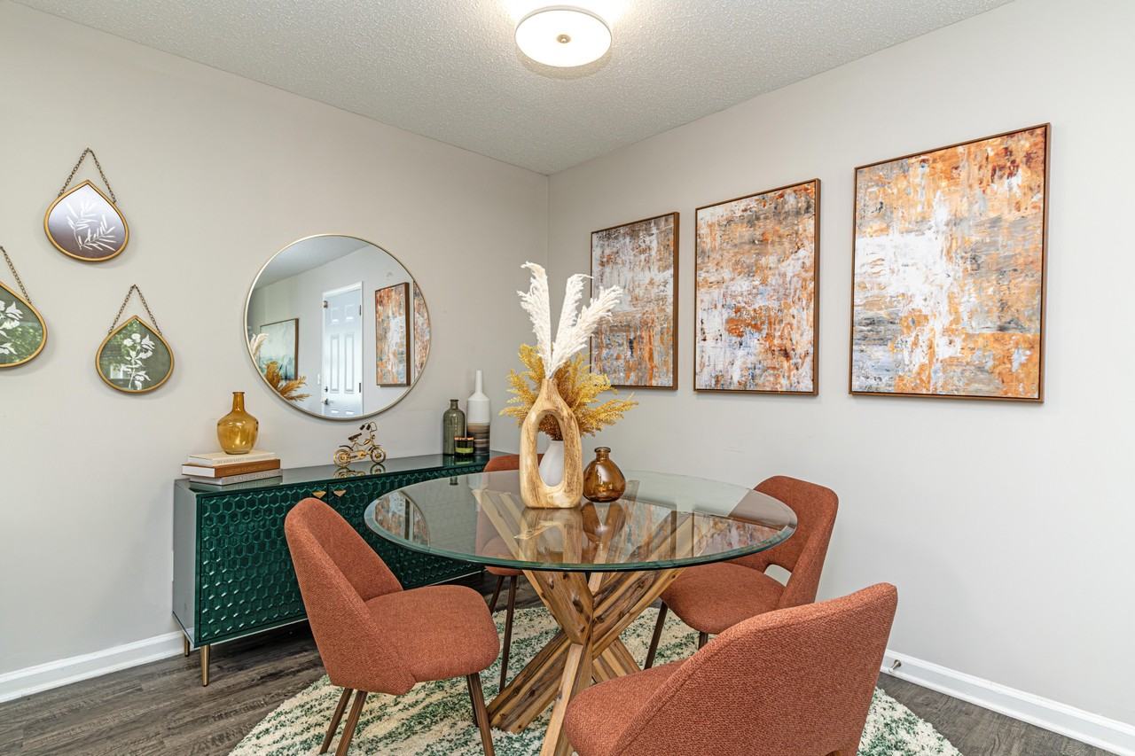 The Alexander Apartment Homes - Photo 7 of 24