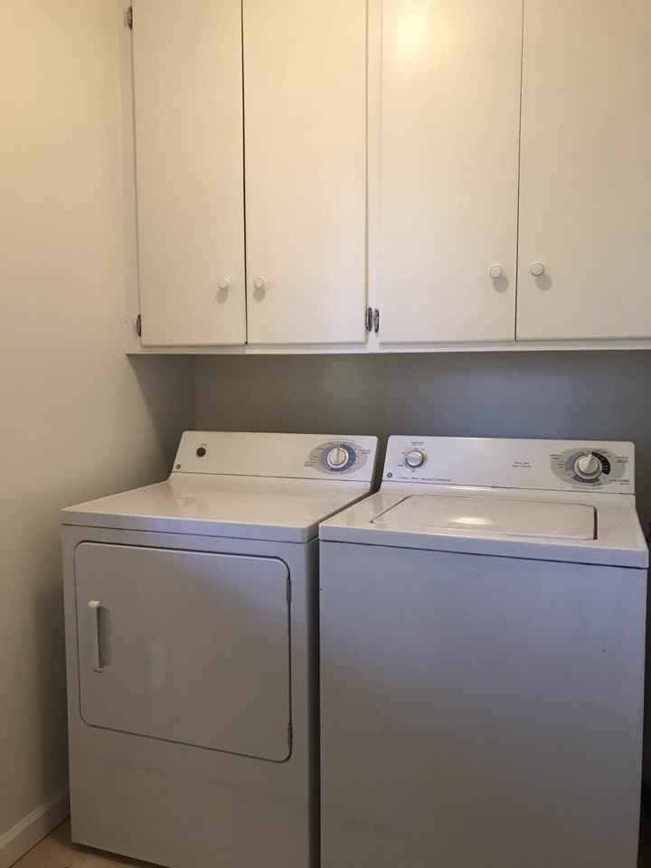 6022 East Oak Street - Photo 3 of 6