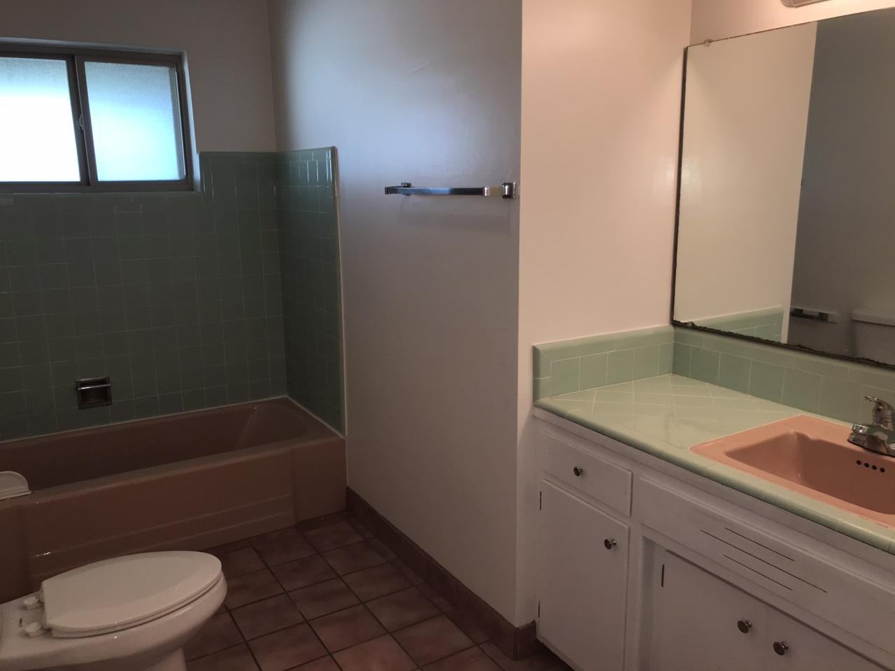 6022 East Oak Street - Photo 2 of 6