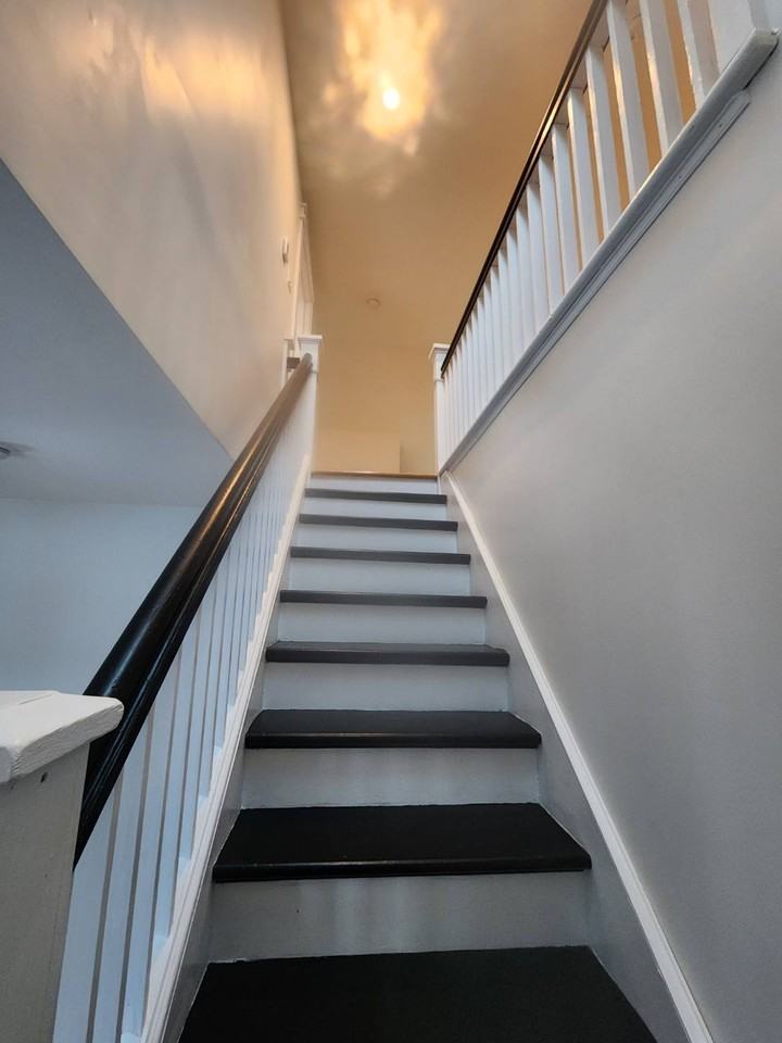 12 Woodbury Drive - Photo 5 of 25