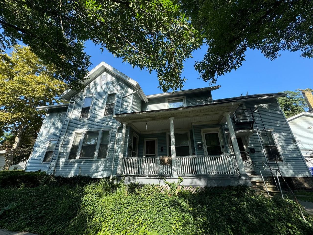 82 Harvard Street - Photo 5 of 42