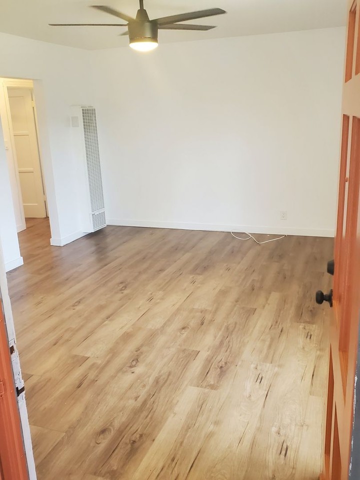 5637 Corbett St - Photo 2 of 19