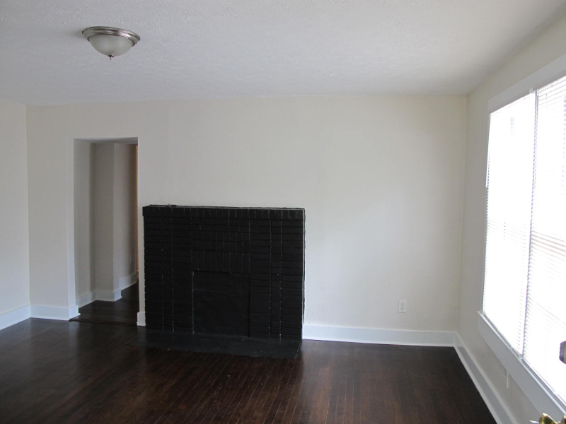 1915 Browns Mill Road Southeast #B - Photo 7 of 12