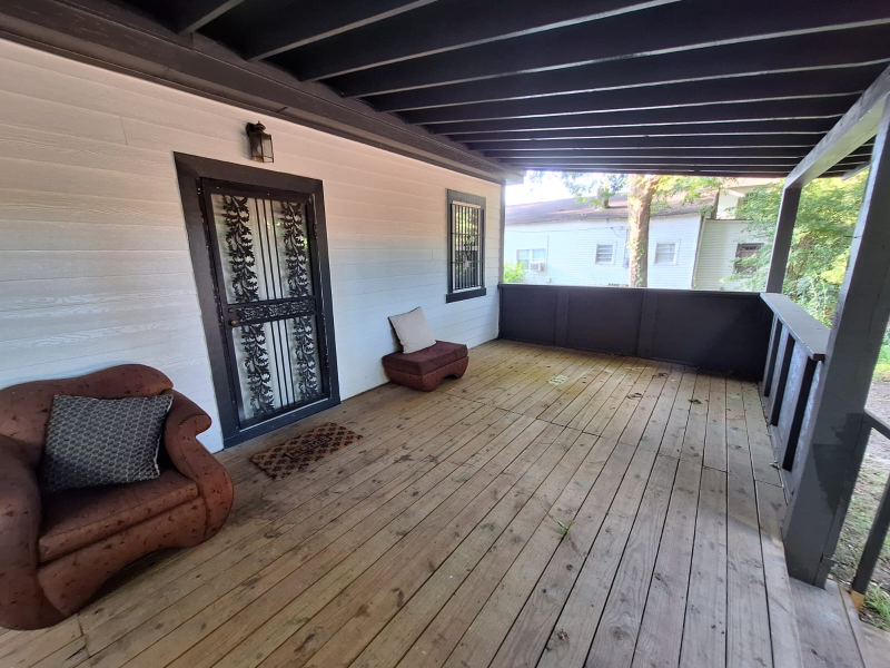 830 N 7th St - Photo 2 of 16