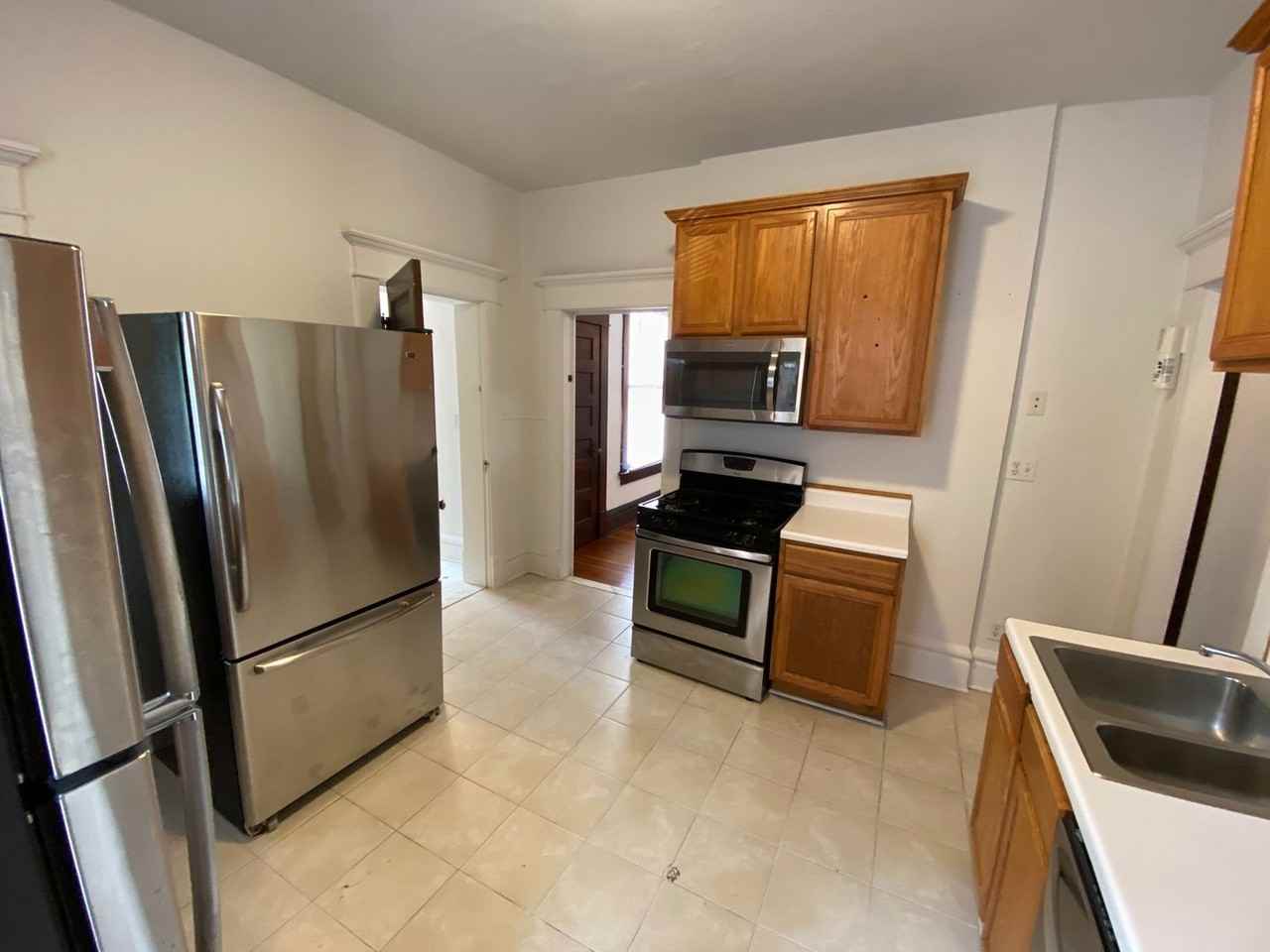 141 E 12th Ave - Photo 7 of 17