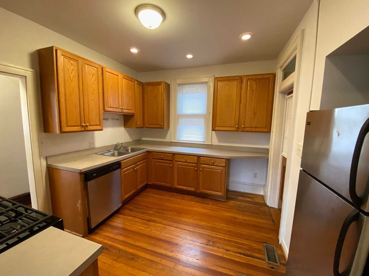 137 E Frambes Ave - Photo 6 of 15