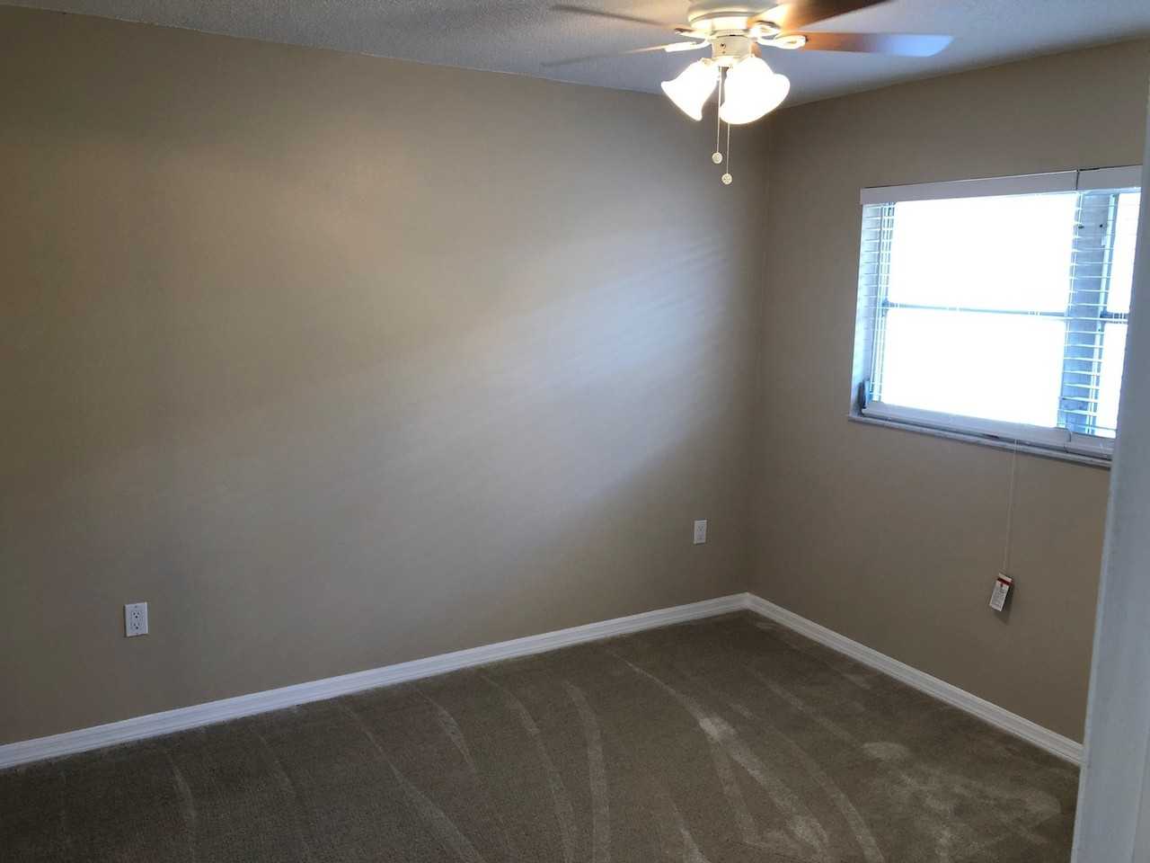 Citadel Apartments of Sarasota - Photo 6 of 21