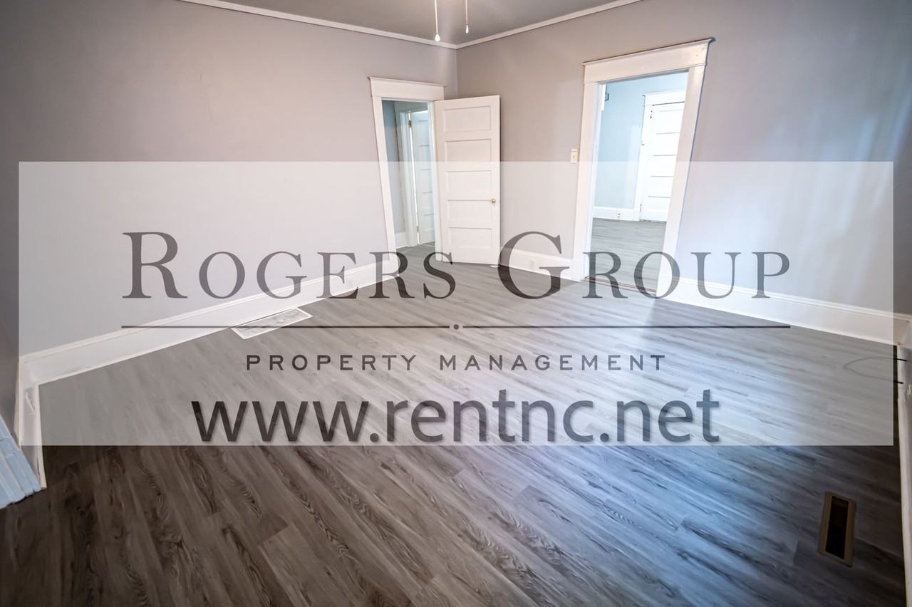 527 Highland Ave - Photo 3 of 10