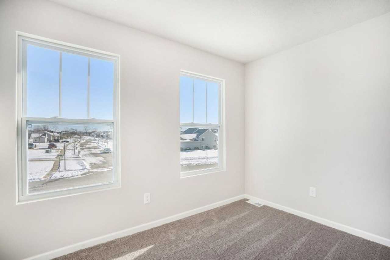 10069 Whitetail Ln - Photo 2 of 28