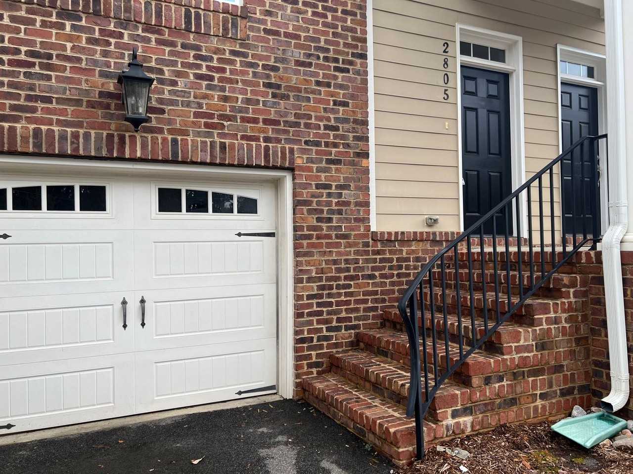 2805 Plumfield Pl - Photo 2 of 29