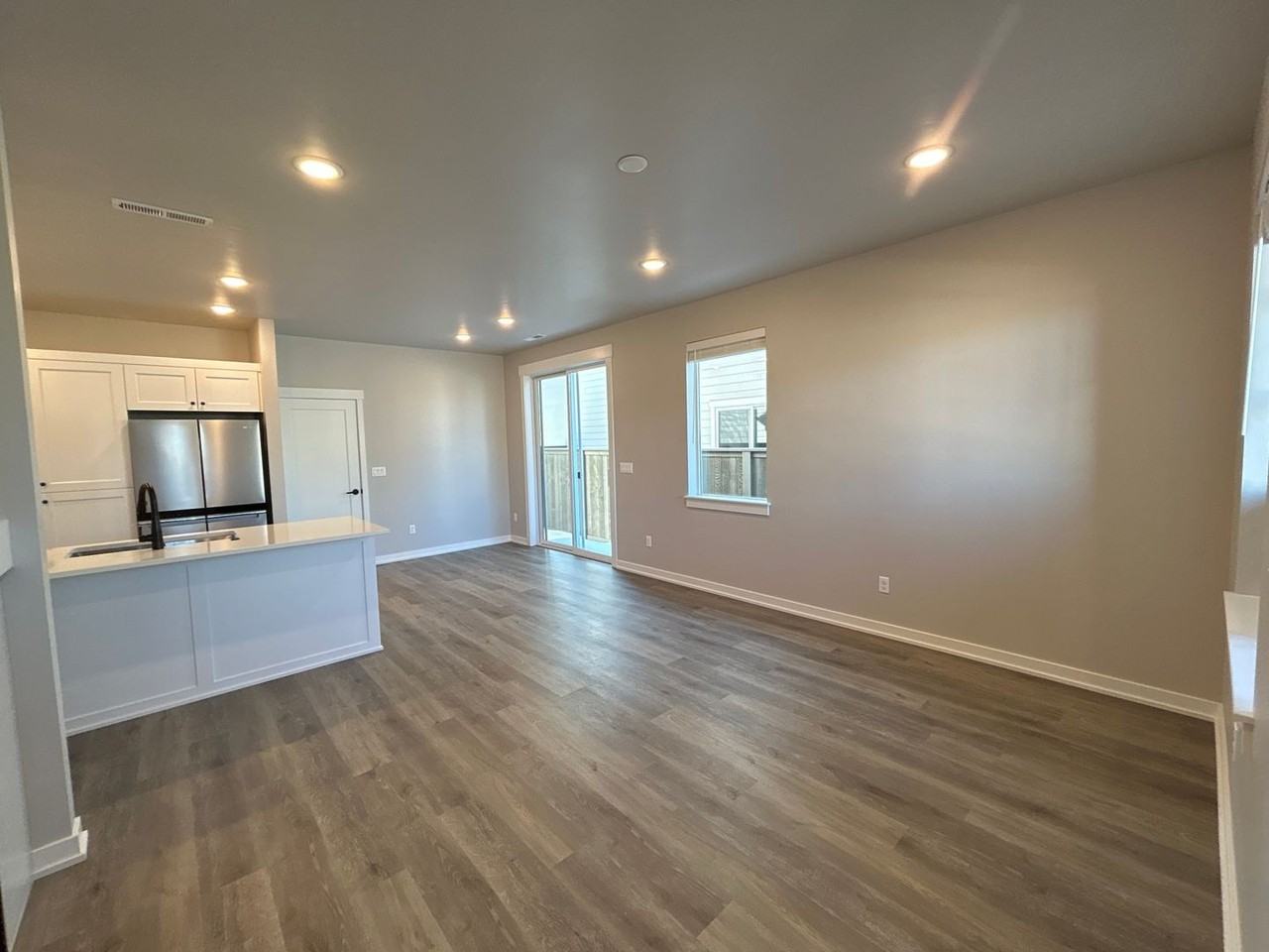 61608 Se Quill Pl - Photo 6 of 17