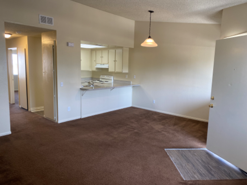 404 Sierra Vista St #7 - Photo 5 of 11