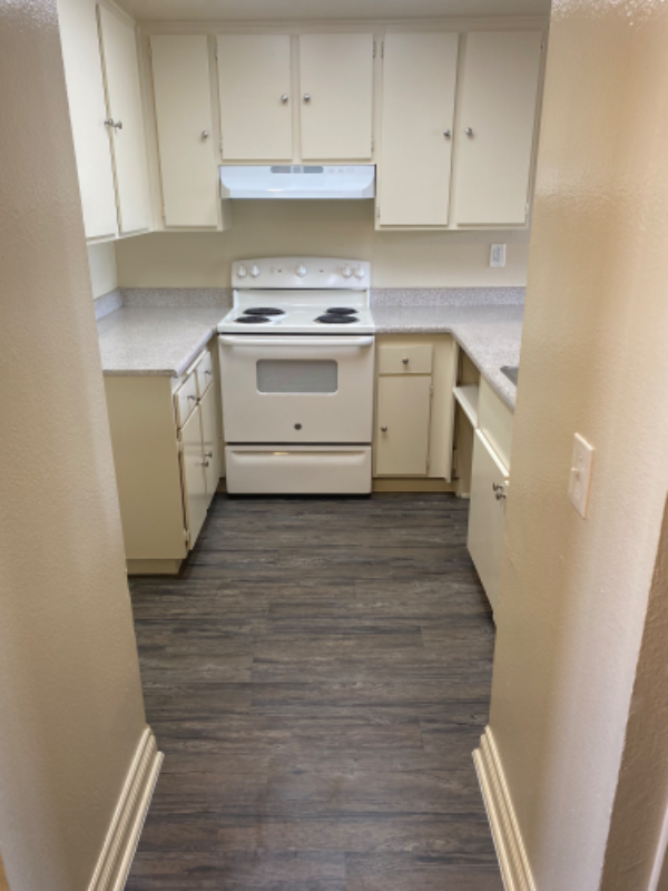 404 Sierra Vista St #7 - Photo 7 of 11