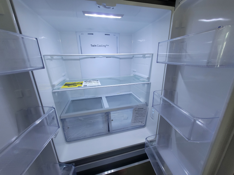 6801 Haight St #B - Photo 3 of 11