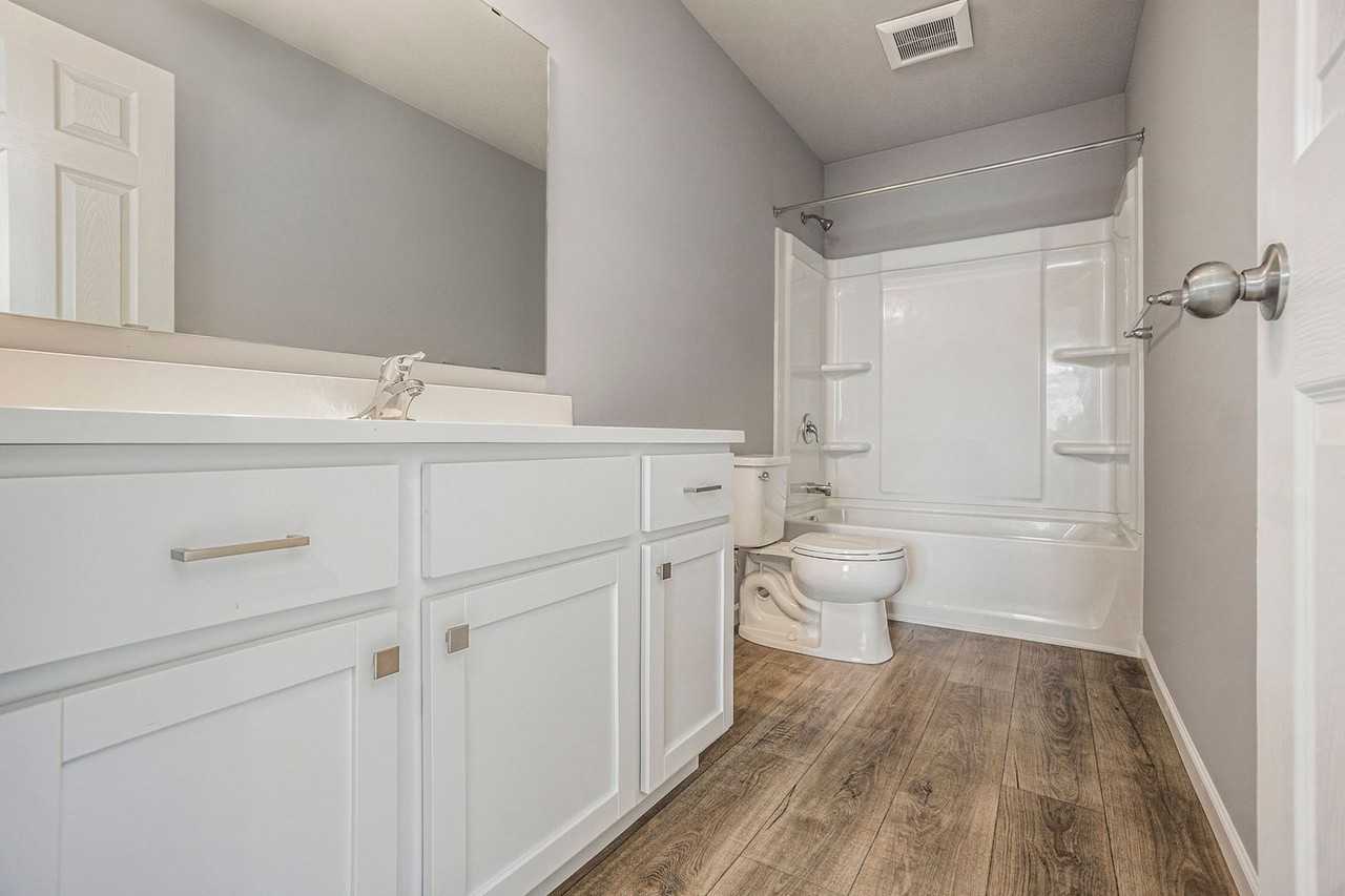 8660 Honey River Dr - Photo 6 of 23