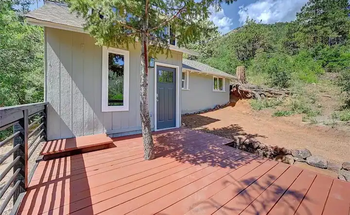 8255 Oak St - Photo 3 of 20