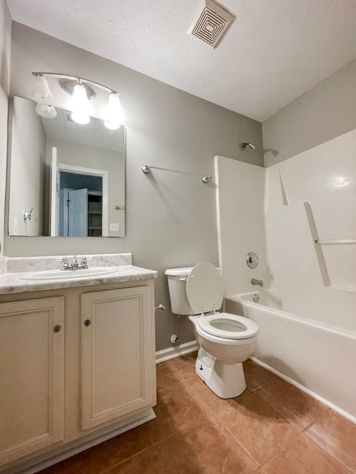 6307 Foxglenn Dr - Photo 6 of 14