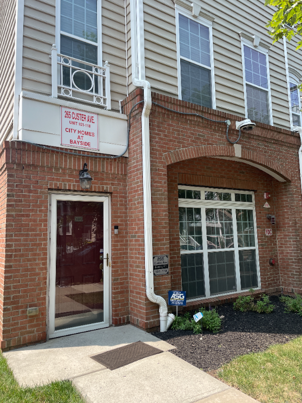 265 Custer Ave #101 - Photo 2 of 15