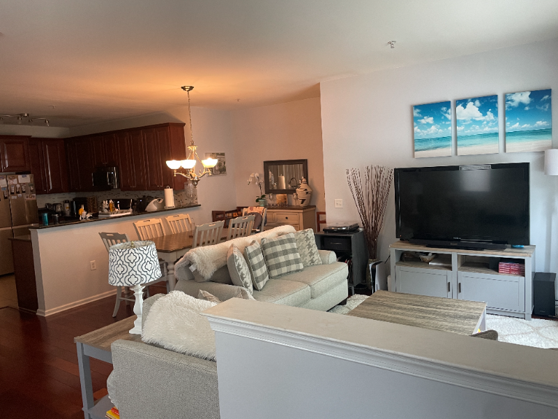 265 Custer Ave #101 - Photo 3 of 15