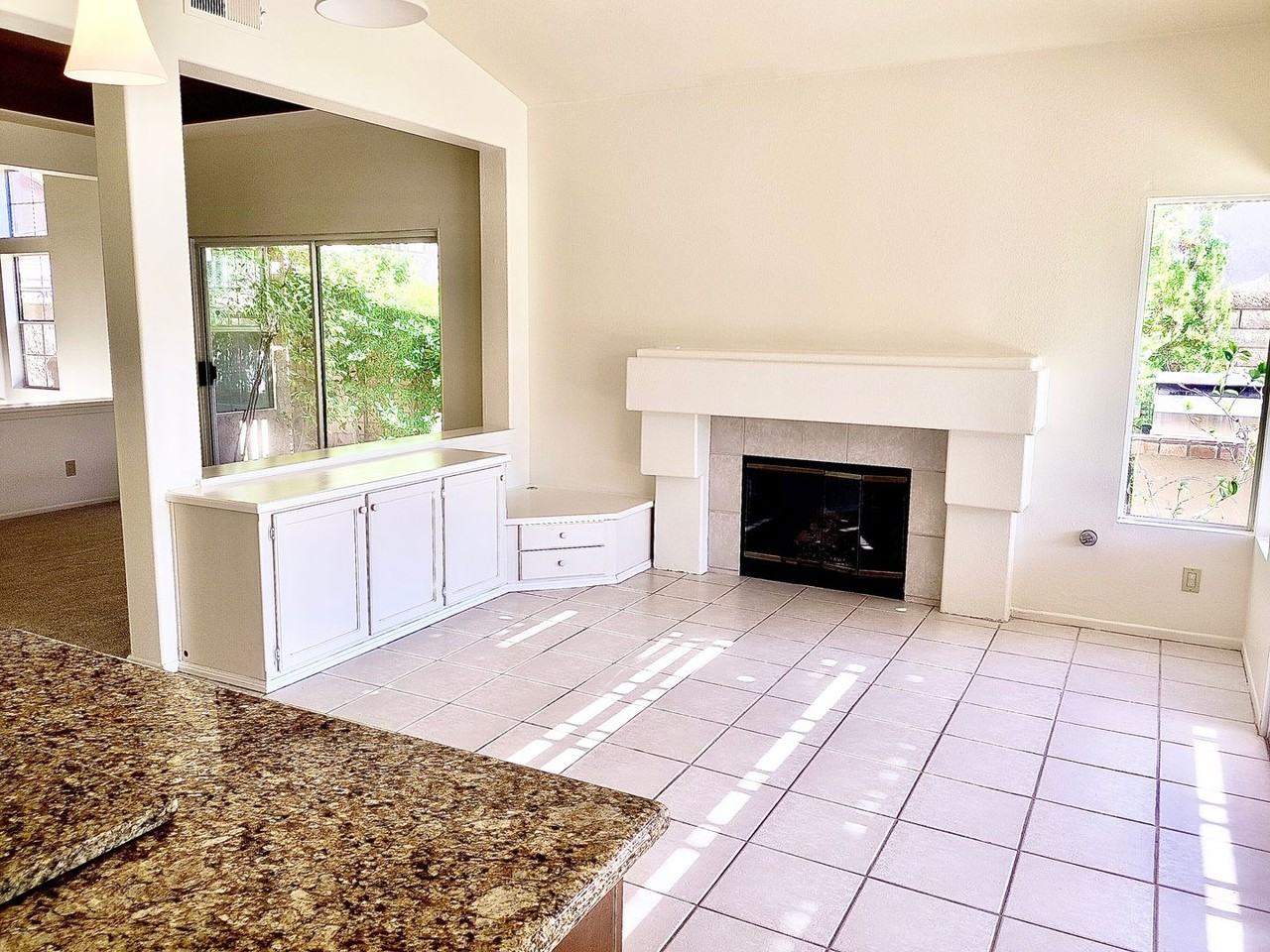 40326 Via Estrada - Photo 3 of 36