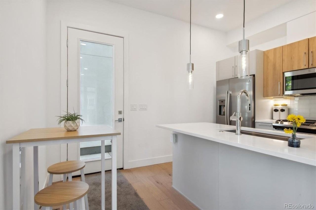 1300 Osceola St - Photo 3 of 20