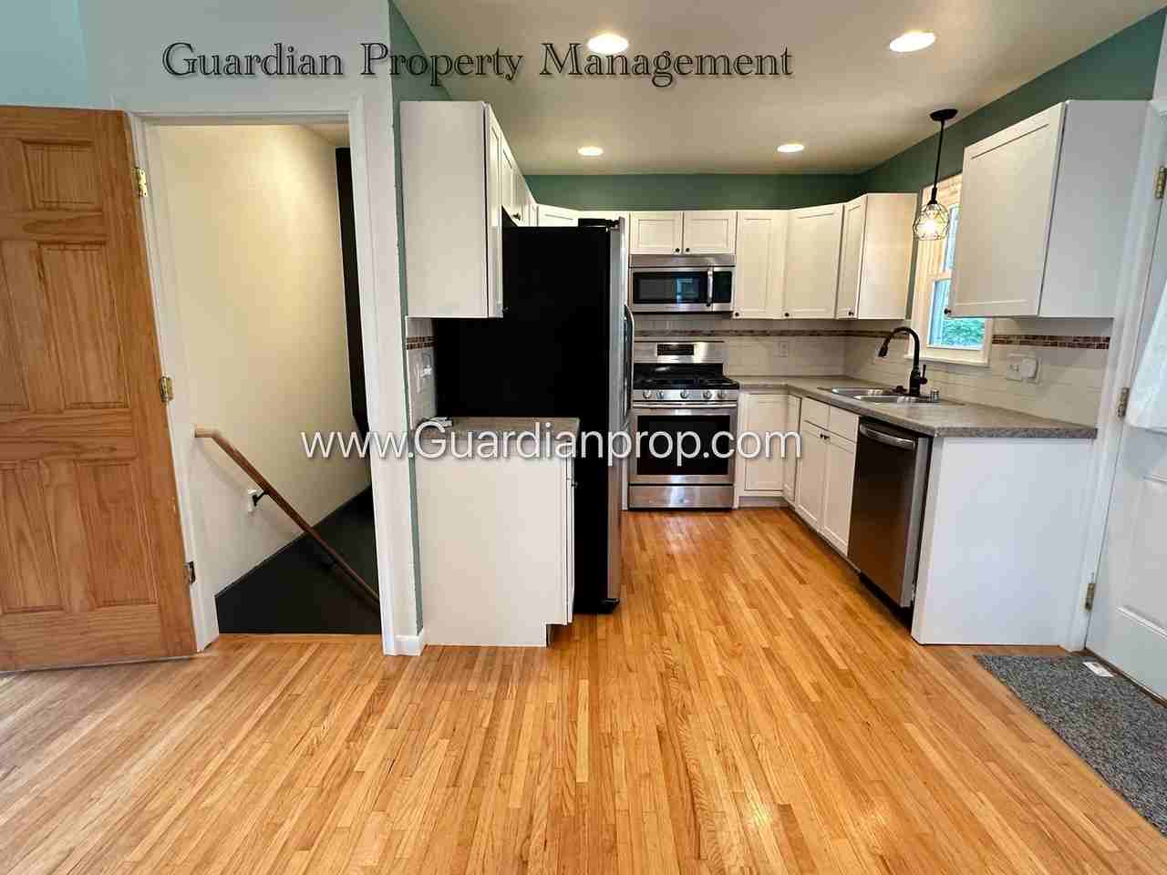 2600 Xylon Ave S - Photo 3 of 23