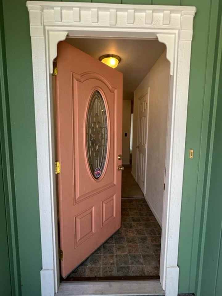 6138 Beechwood Dr - Photo 3 of 42