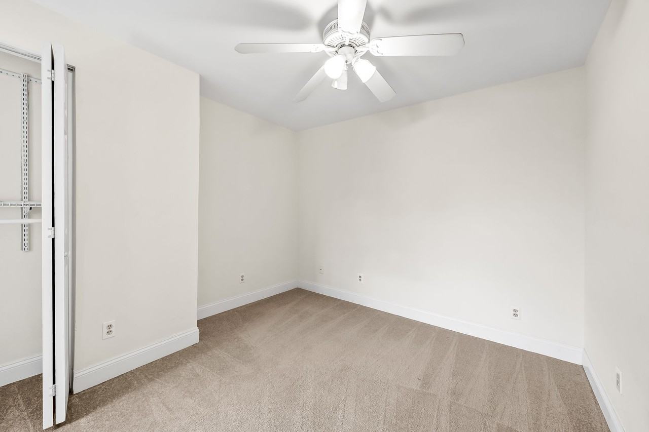 1026 Riverside Ave - Photo 2 of 21