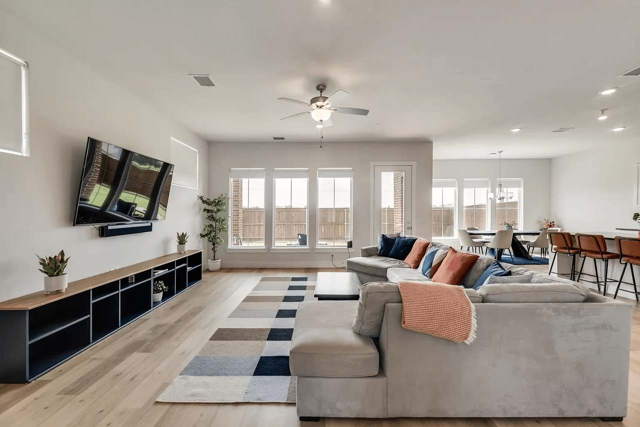 623 Verrine Way - Photo 3 of 14