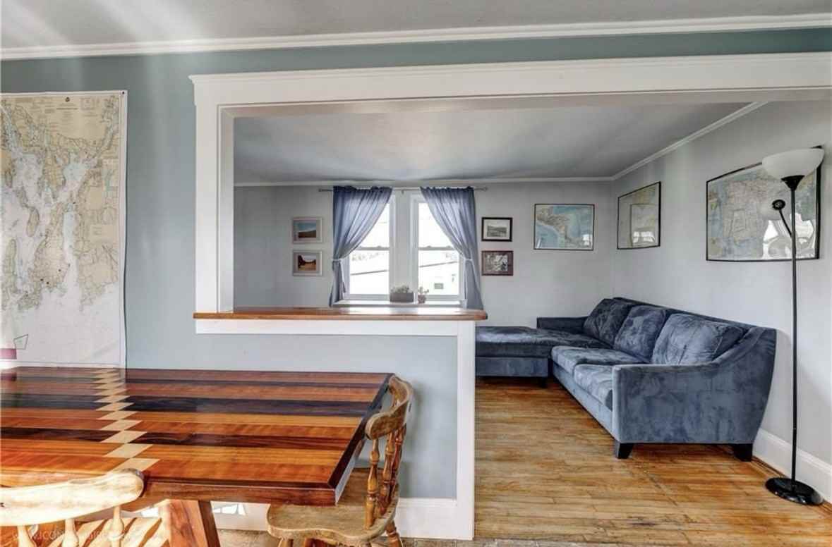 29 Sherwood Rd #2 - Photo 2 of 8