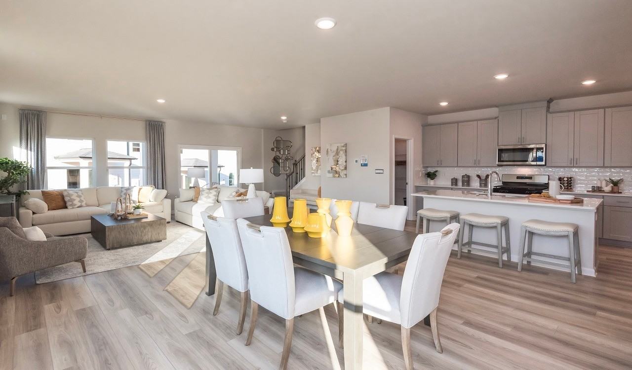 745 Gabby Pt Sw #0 - Photo 3 of 12