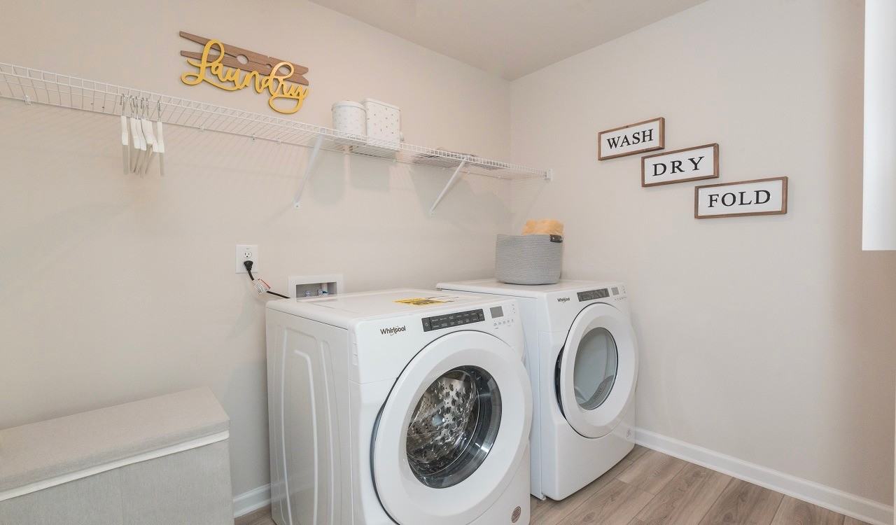 745 Gabby Pt Sw #0 - Photo 7 of 12