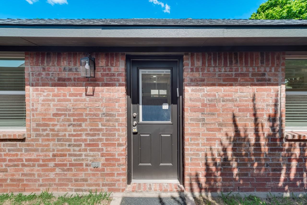 6722 Hyacinth Ln Unit B #NA - Photo 3 of 19