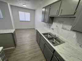 featured image of 1101 W Sherer St #54
