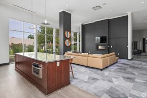 featured image of 111 Towne St