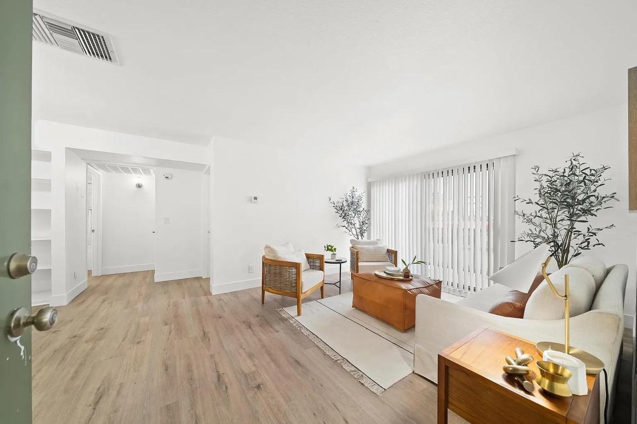 1515 Rosecrans Ave - Photo 7 of 23