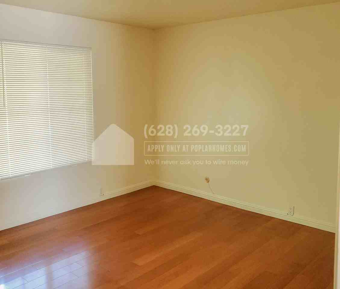 171 Via Aragon - Photo 3 of 12