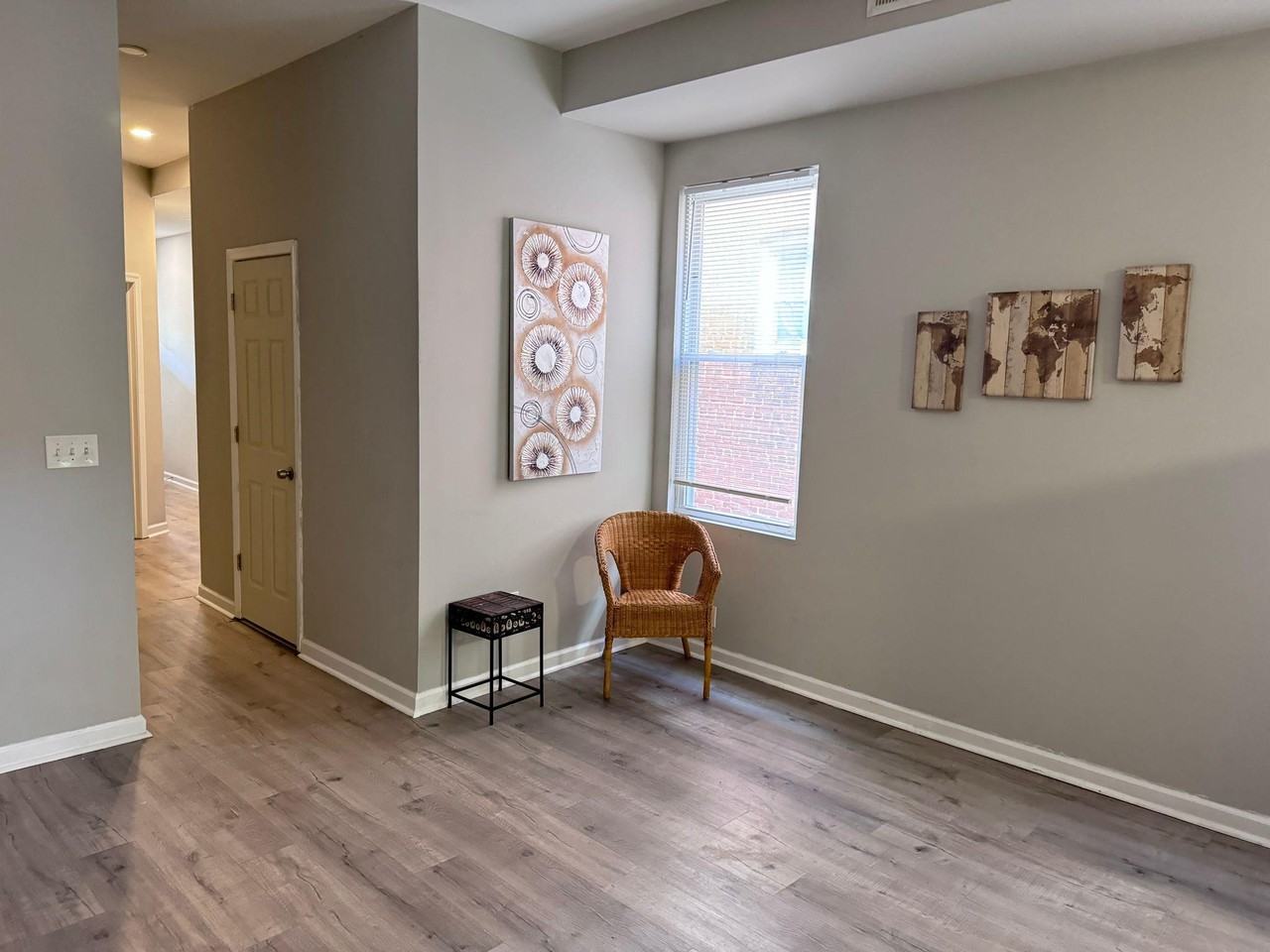 Clifton Ave - Photo 3 of 7